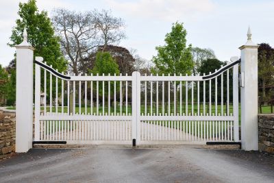 Building Gate Installation in Franklin, TN